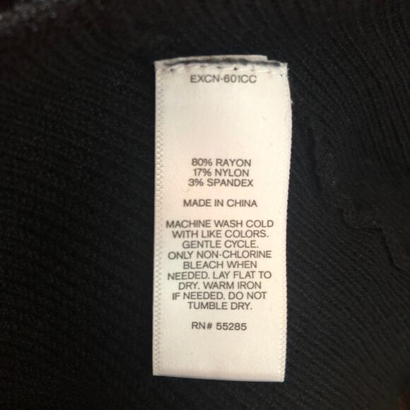 Express Cold Shoulder Black Pullover Sweater Size S - Picture 9 of 10